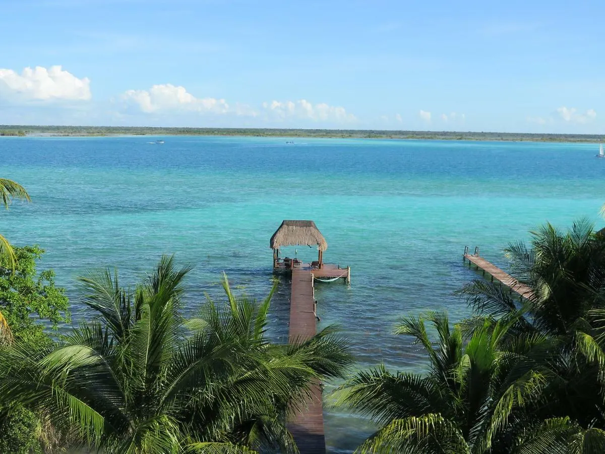Amigos Hotelito Bacalar Guest house