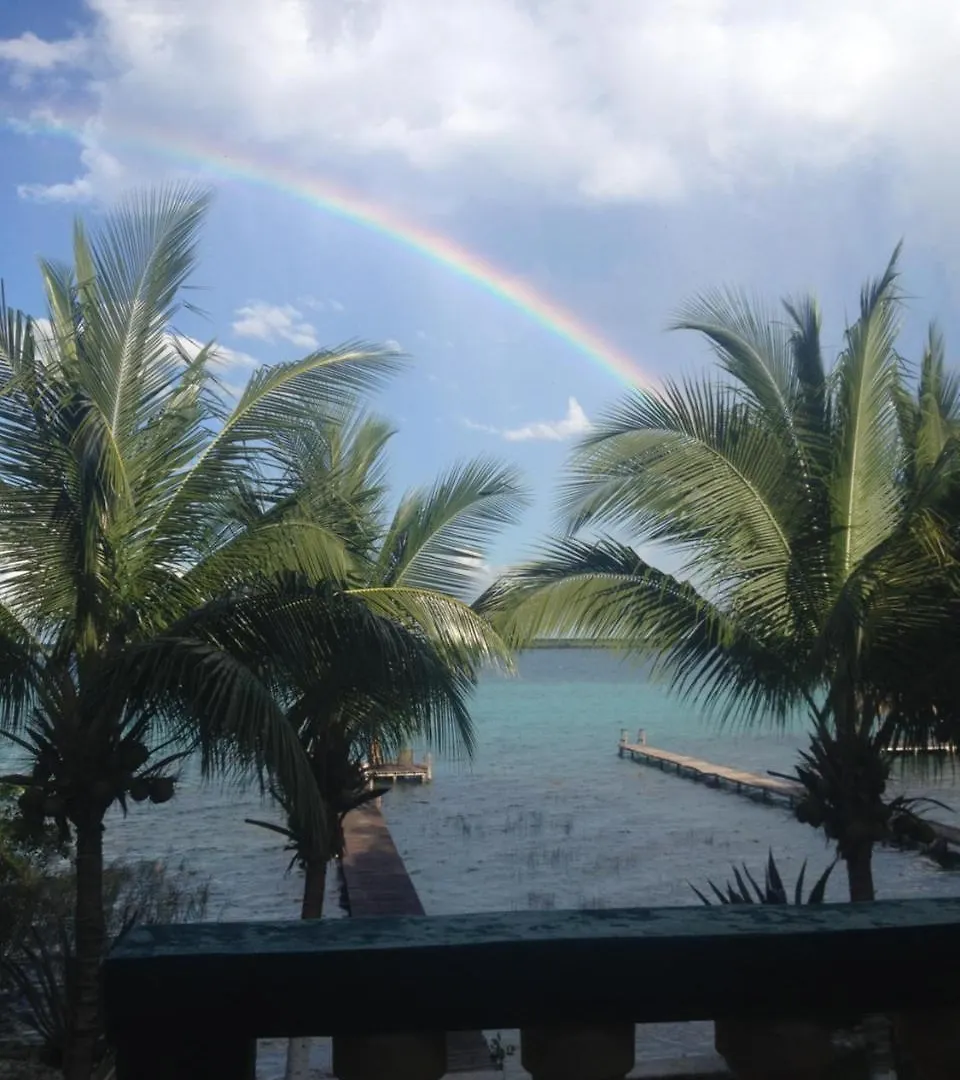 Guest house Amigos Hotelito Bacalar